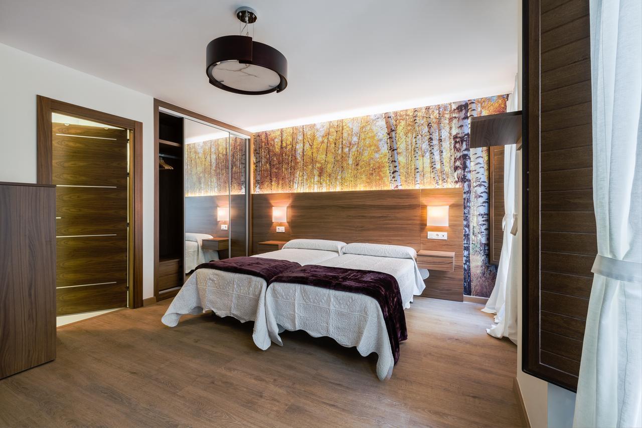 Hostal Arriola Granada Luaran gambar