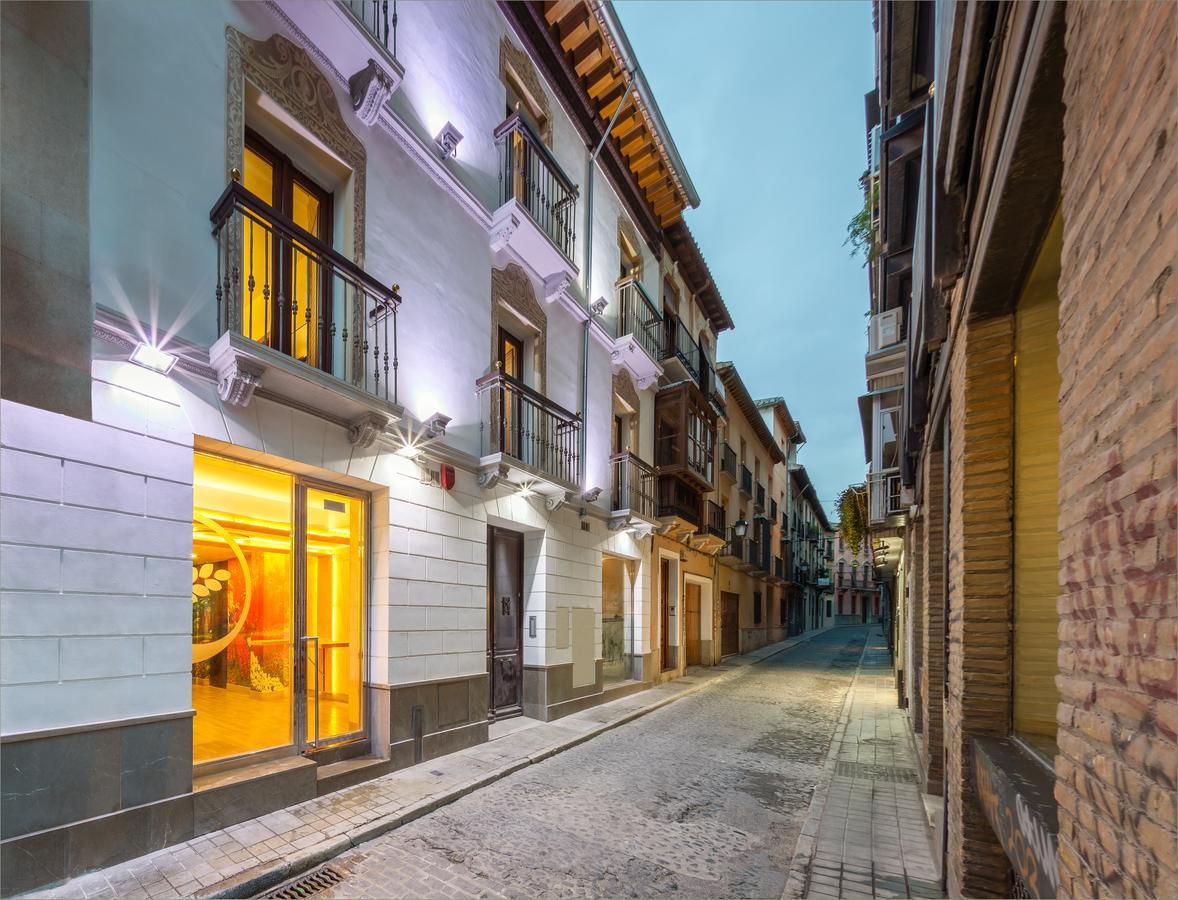 Hostal Arriola Granada Luaran gambar