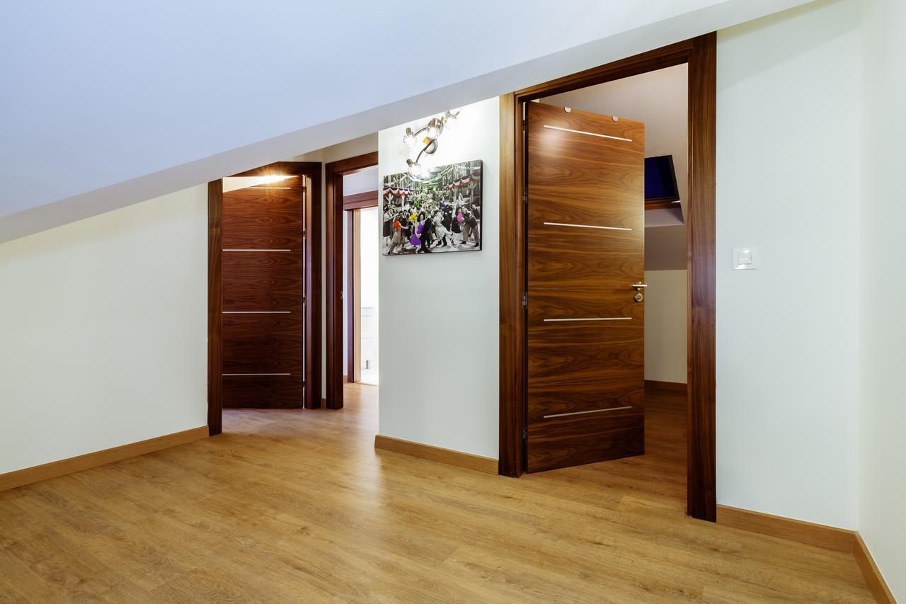 Hostal Arriola Granada Luaran gambar